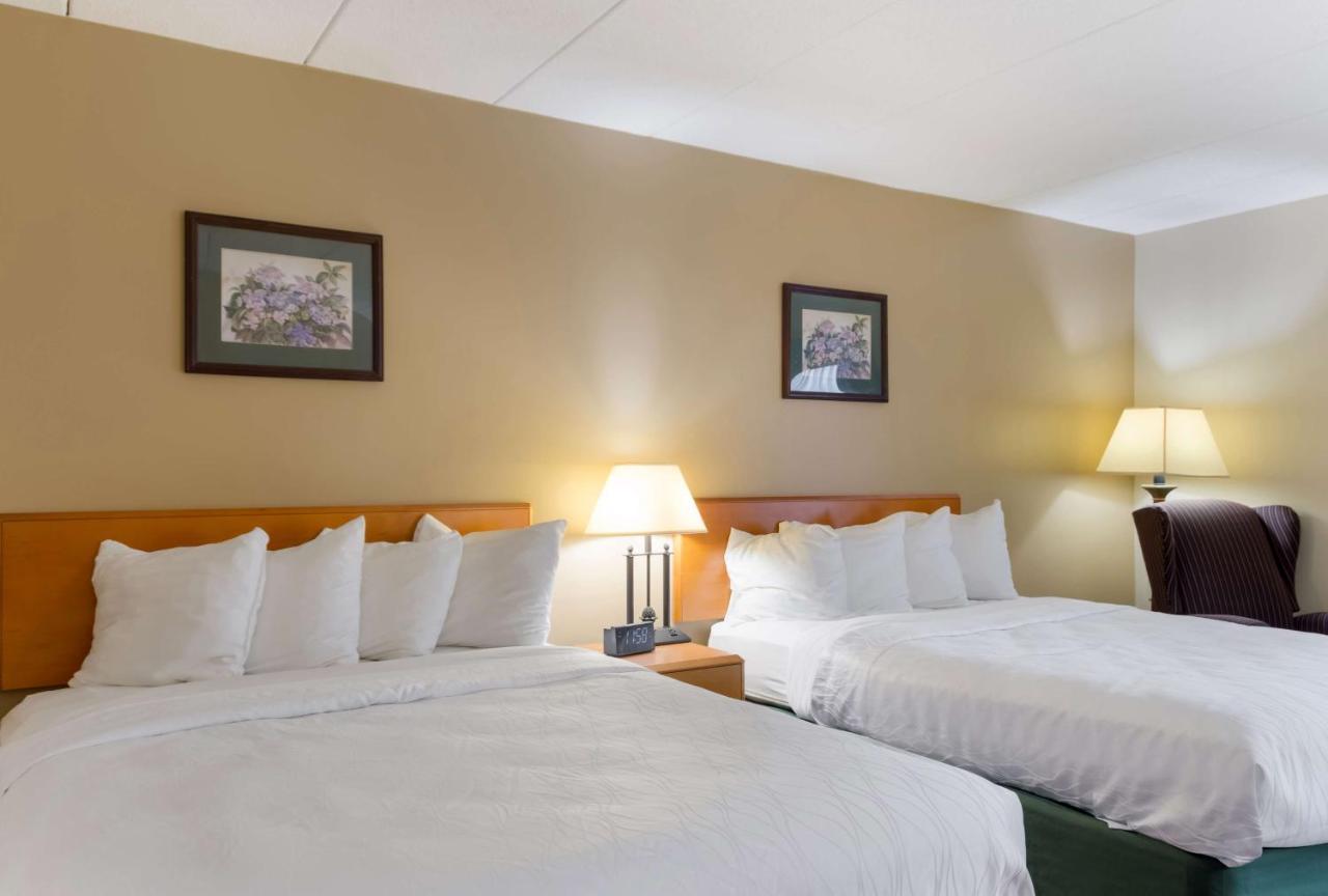All Seasons Inn & Suites Smithfield Extérieur photo
